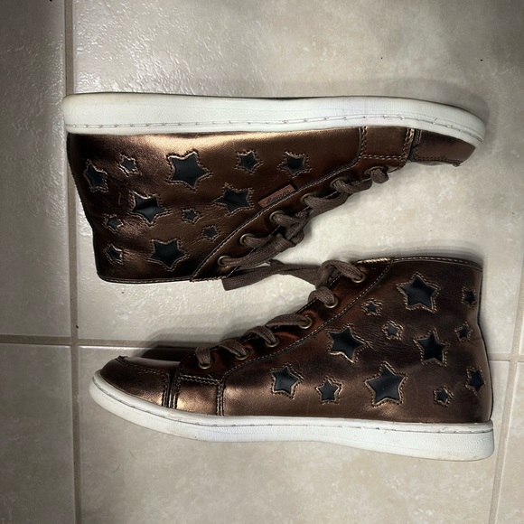 Starry Brown High-Top Sneakers - Picture 2 of 4